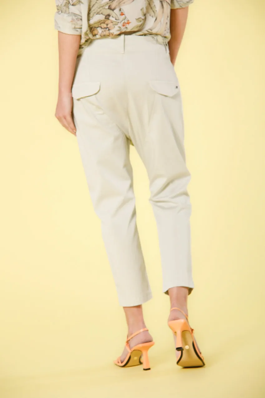 Malibu Jogger women's chino pants in gabardine relaxed