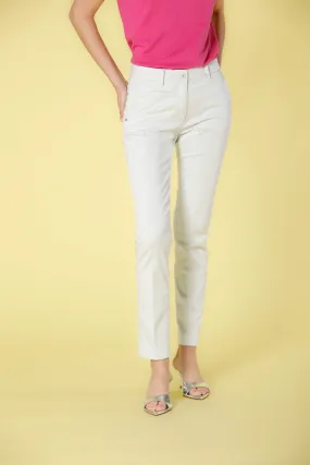 New York Slim women's chino pants in stretch satin slim