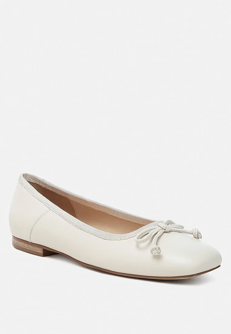 Square-Toe Bow Ballerinas By Ruw